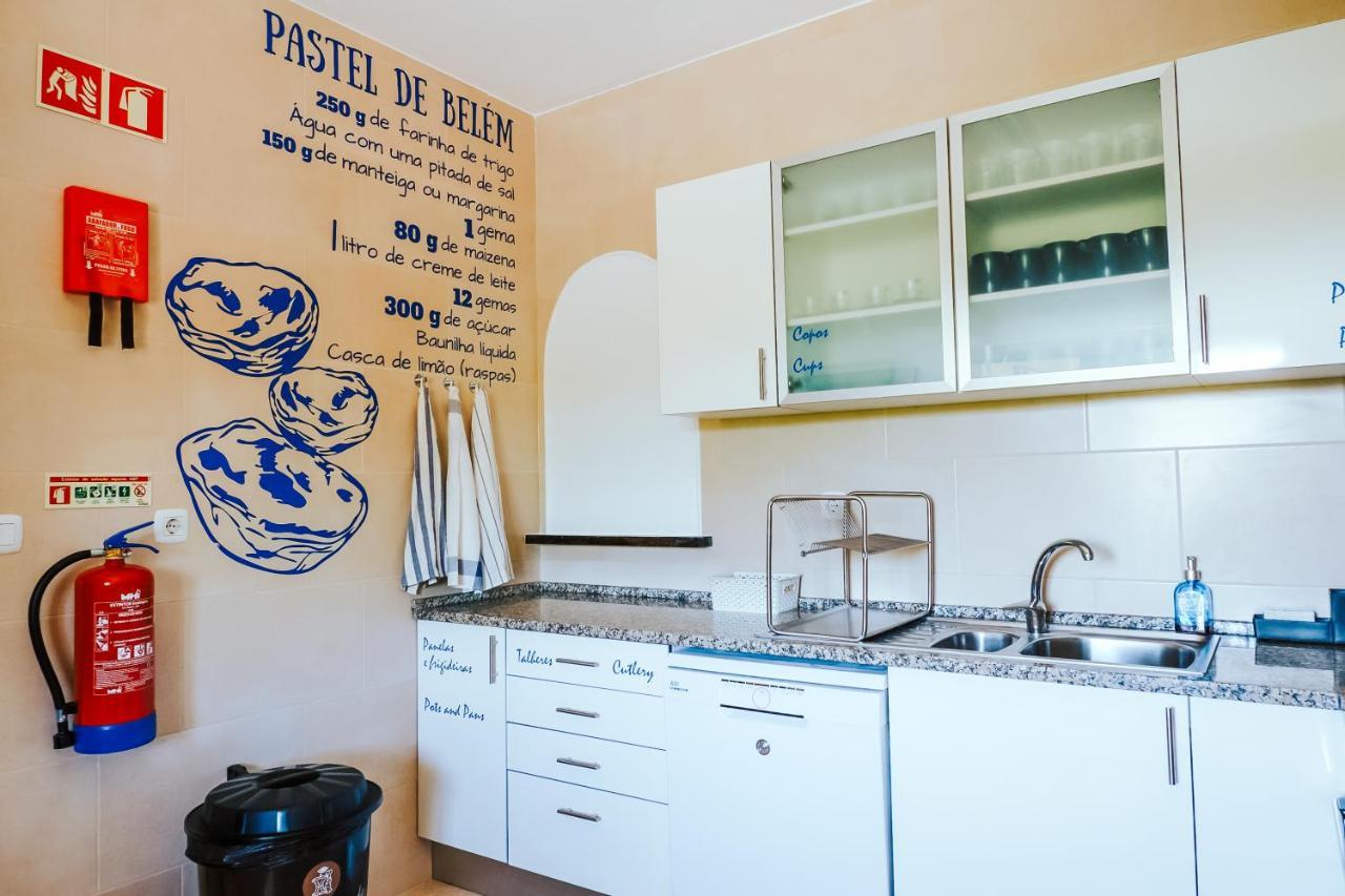 Help Yourself Hostels - Restelo Lisboa Exterior foto